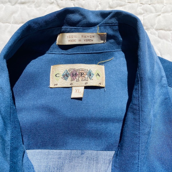 Vintage Hawaiian Pinup Shirt - Picture 3 of 4